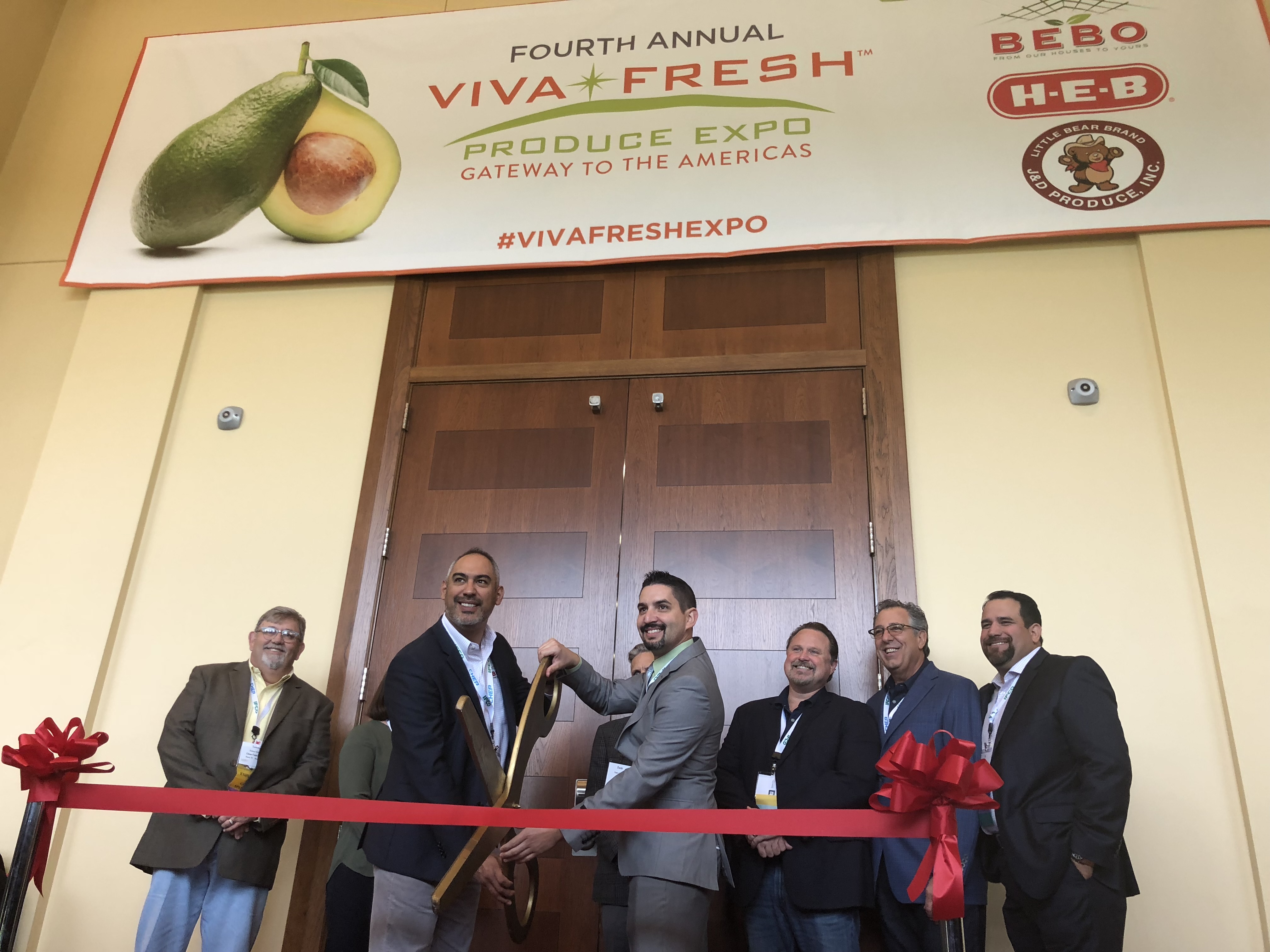 Viva Fresh 4th annual ribbon cutting